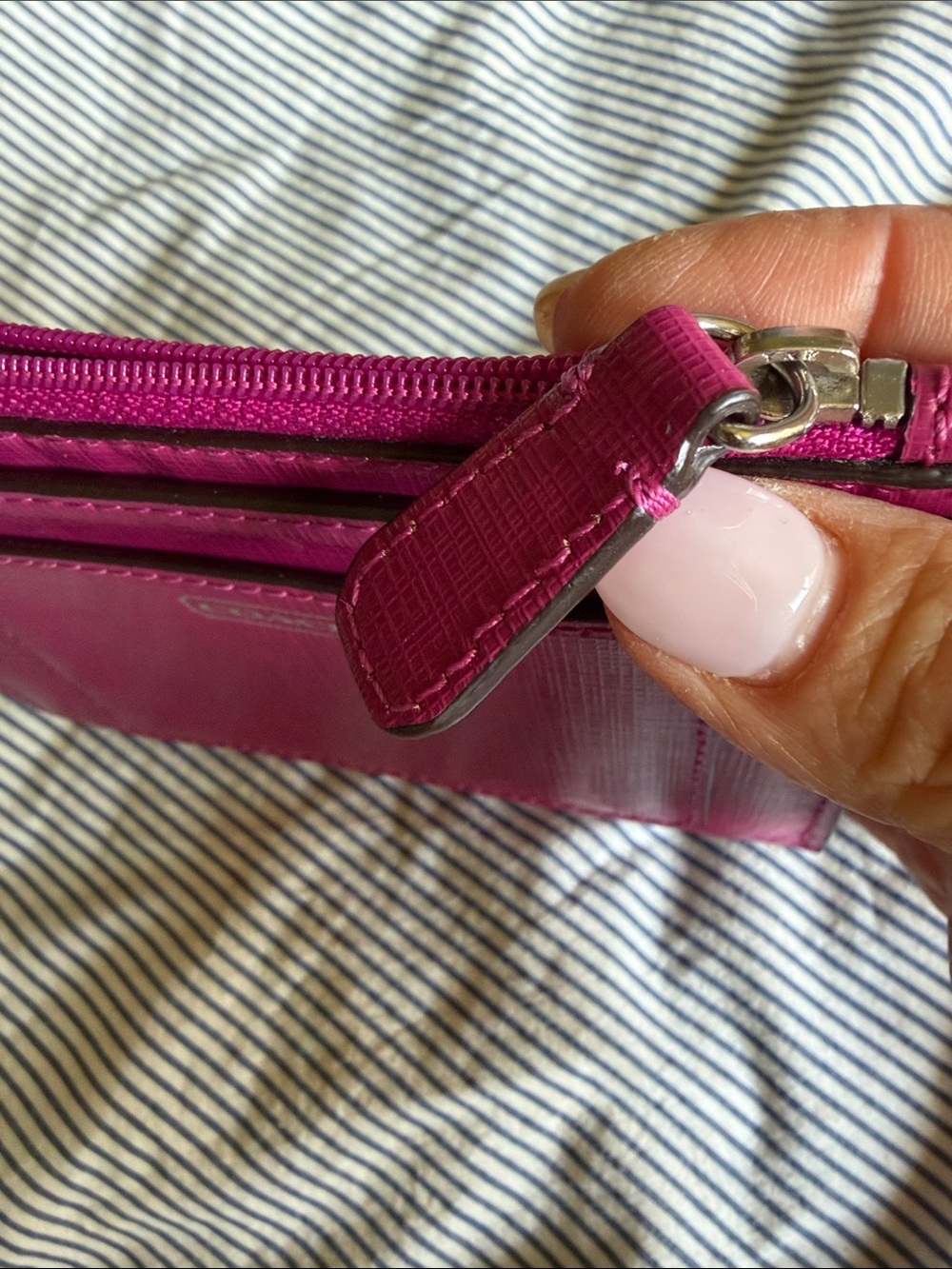 Coach Hot Pink Card Case Wallet - Picture 5 of 6